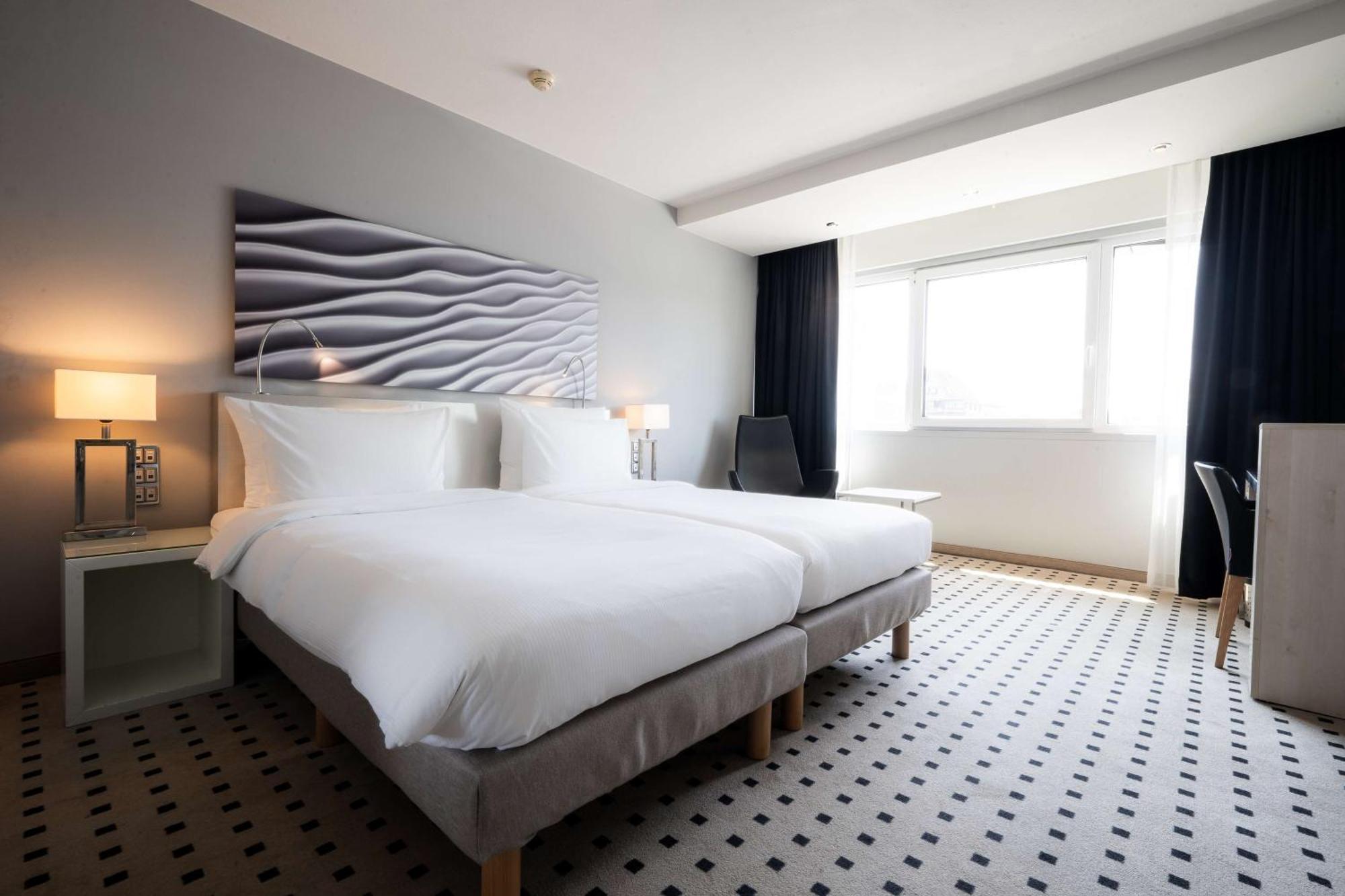 Radisson Blu Conference Hotel, Duesseldorf Eksteriør billede