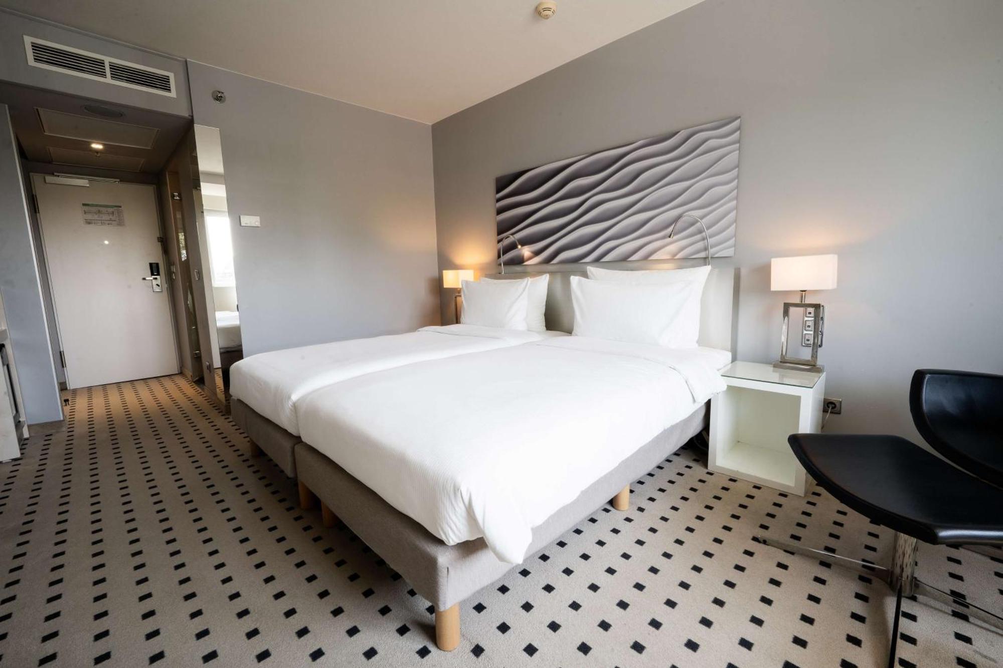 Radisson Blu Conference Hotel, Duesseldorf Eksteriør billede