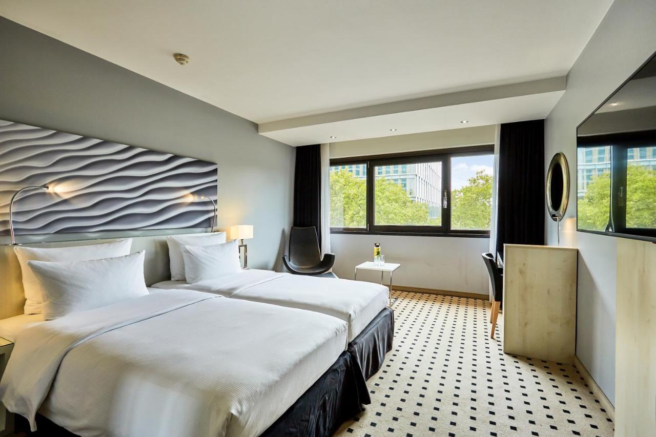 Radisson Blu Conference Hotel, Duesseldorf Eksteriør billede
